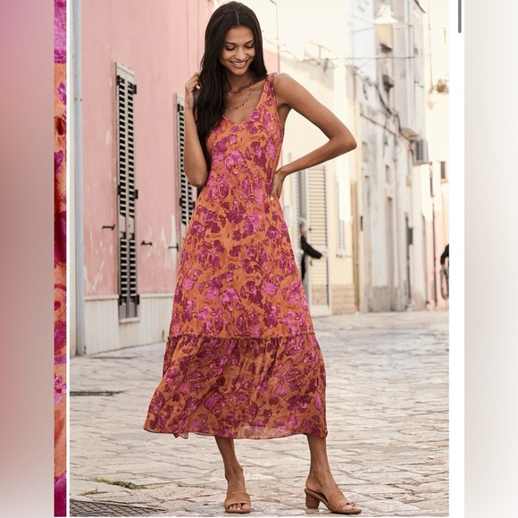 Mariella Sundress - Peruvian
Connection size large - Picture 1 of 10